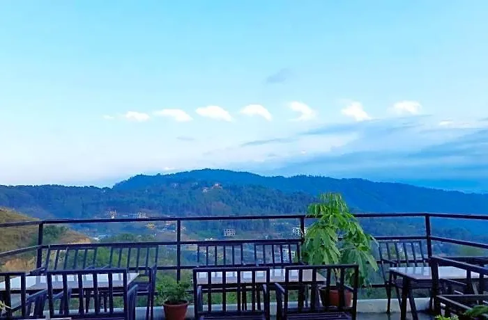 Hotel Panaroma 2*