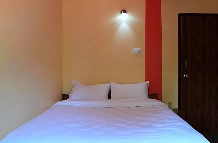 Panaroma Hotel 2*